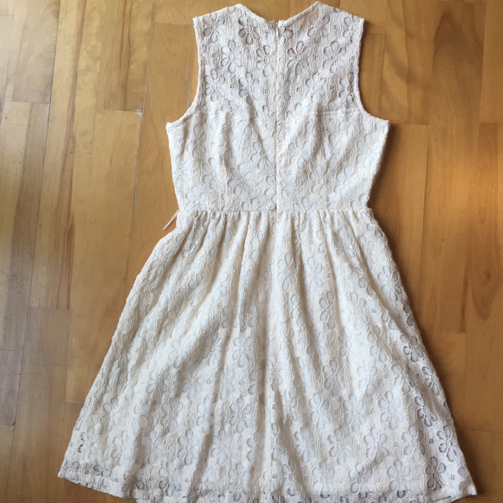 Tulle-brand lace party dress with sash, XS - Picture 6 of 8